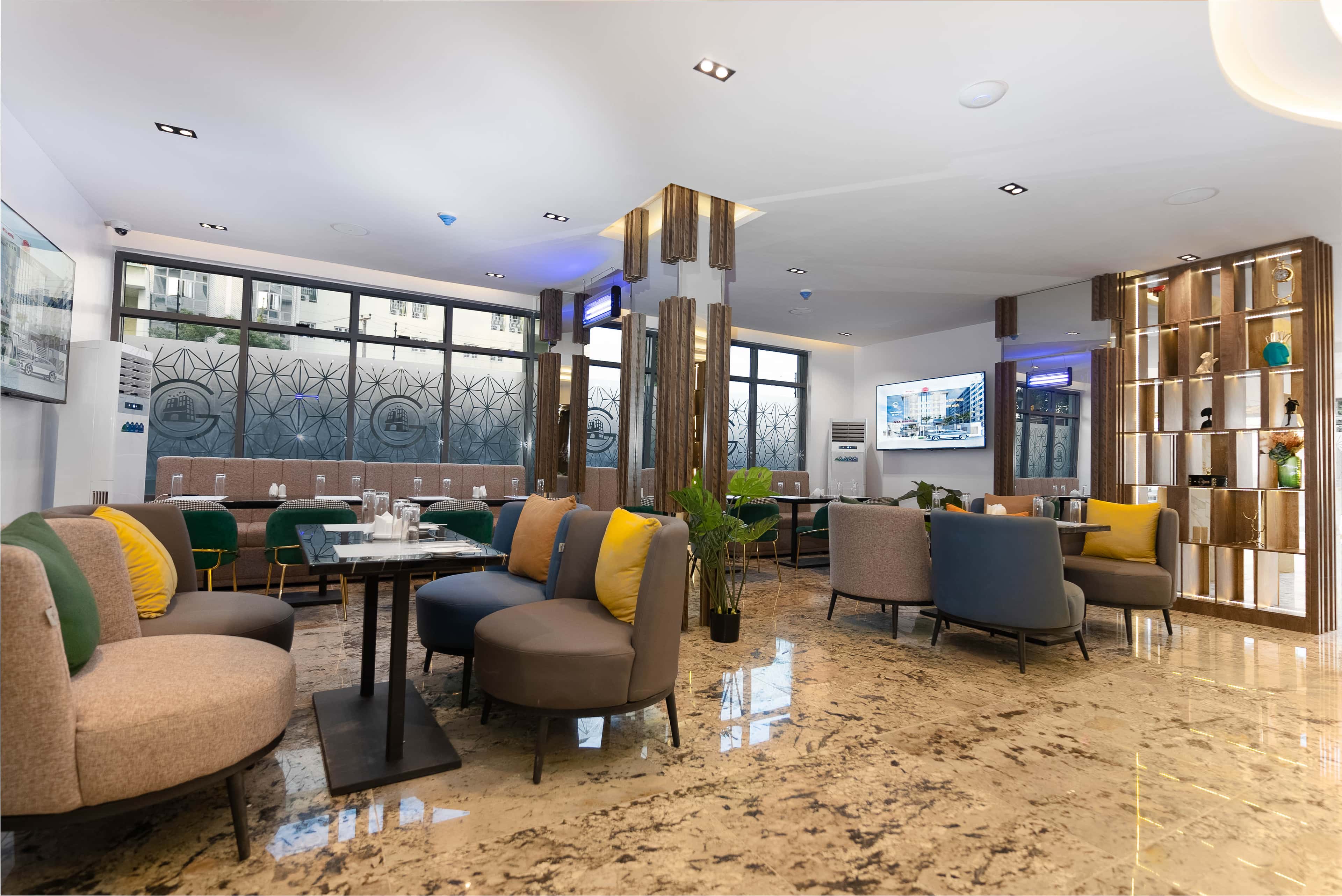 Lobby & Common Areas 3