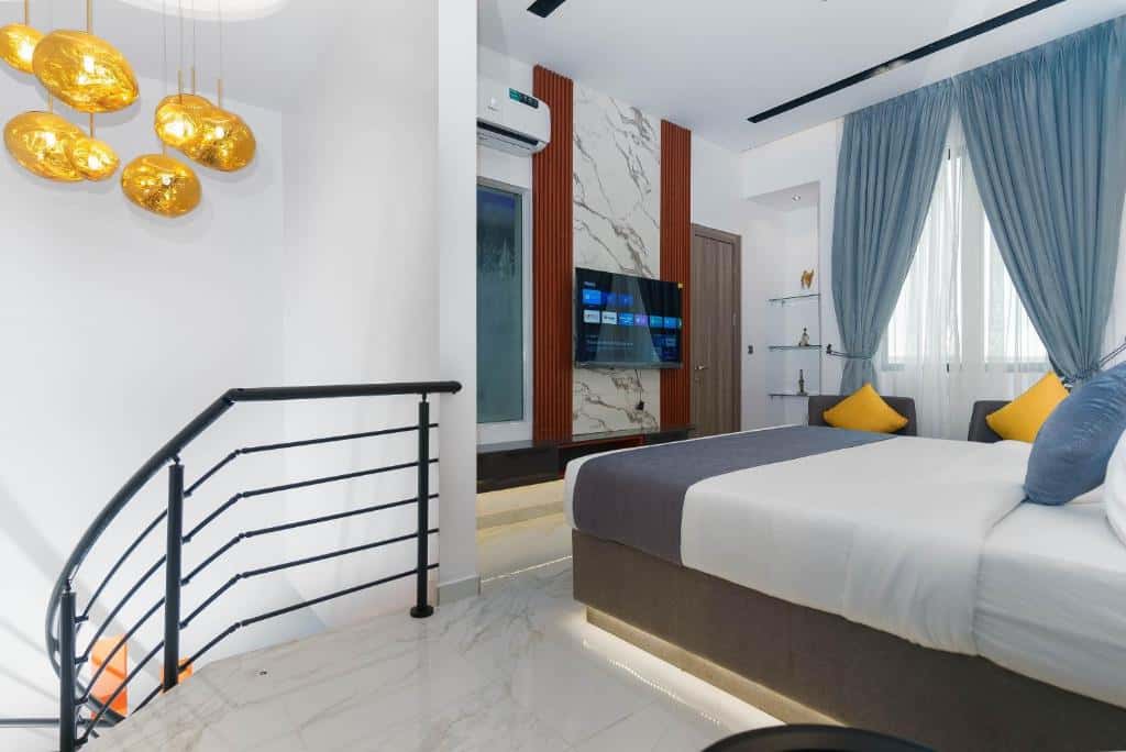 Studio Rooms 18